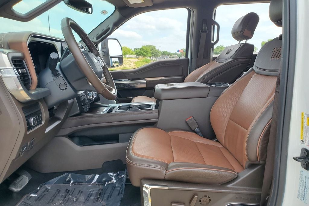 2026 Ford F-450SD Platinum DRW