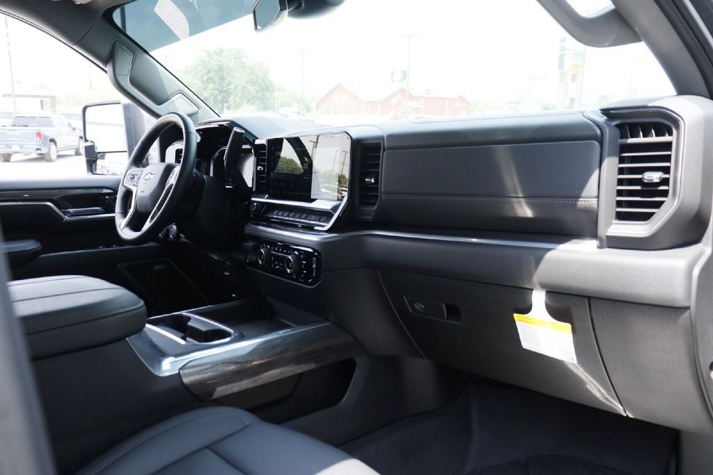 2026 Chevrolet Silverado 3500HD LTZ