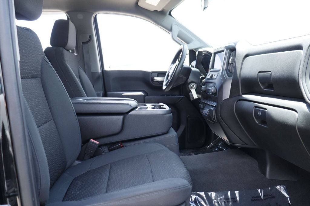2021 Chevrolet Silverado 1500 Custom - Photo 17