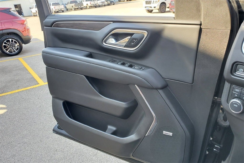 2024 Chevrolet Tahoe Z71 Triple Black W/ 3" Lift & 285 Tires 22" wheels