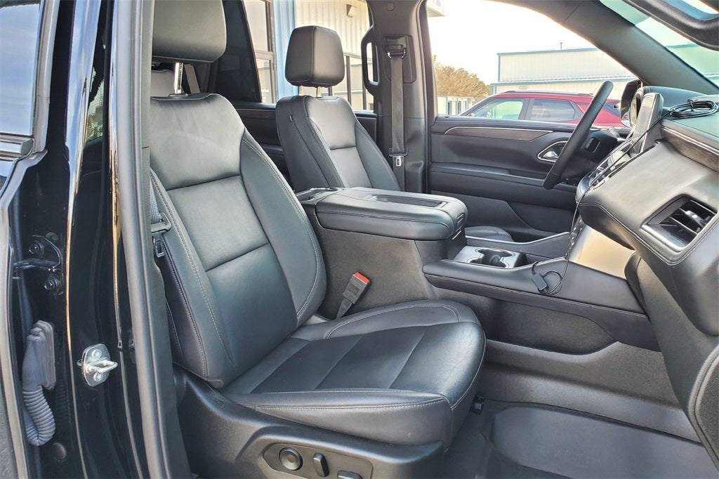 2024 Chevrolet Tahoe Z71 Triple Black W/ 3" Lift & 285 Tires 22" wheels