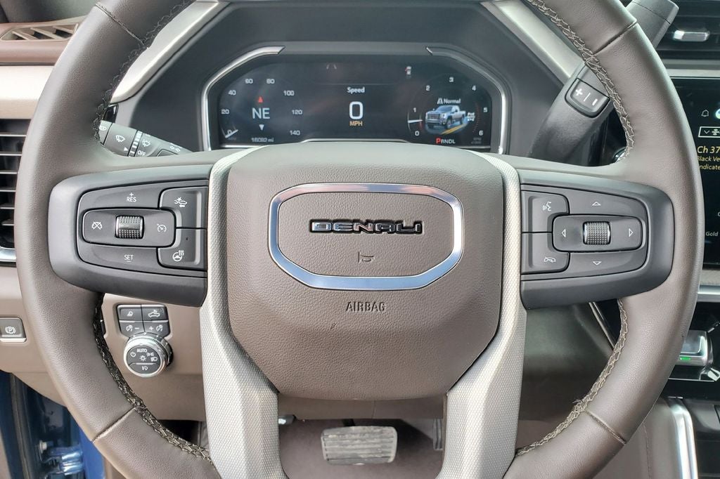 2024 GMC Sierra 2500HD Denali