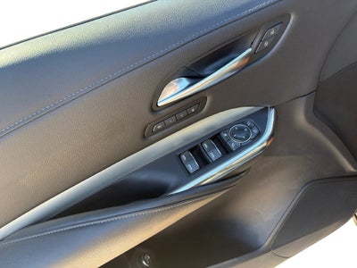 2022 Cadillac XT4 Premium Luxury