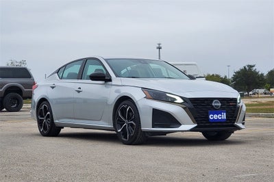 2024 Nissan Altima 2.5 SR