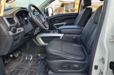 2017 Nissan Titan PRO-4X