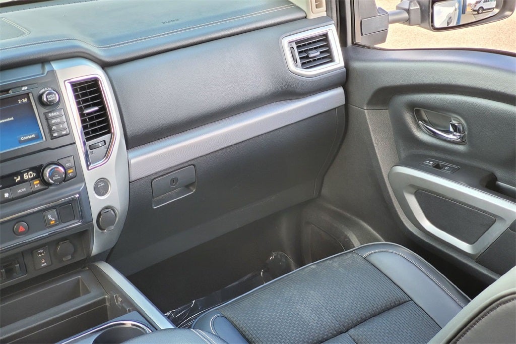 2017 Nissan Titan PRO-4X