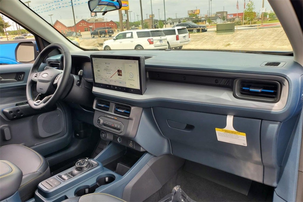 2025 Ford Maverick Lobo