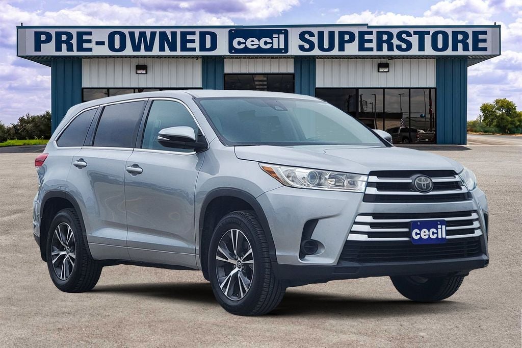2017 Toyota Highlander LE