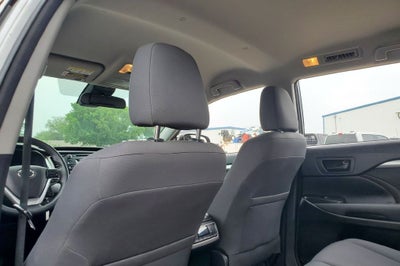 2017 Toyota Highlander LE