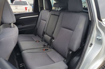 2017 Toyota Highlander LE