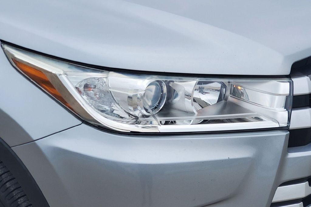 2017 Toyota Highlander LE