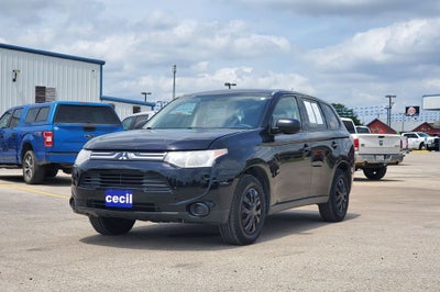 2014 Mitsubishi Outlander ES
