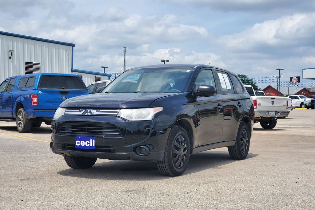 2014 Mitsubishi Outlander ES