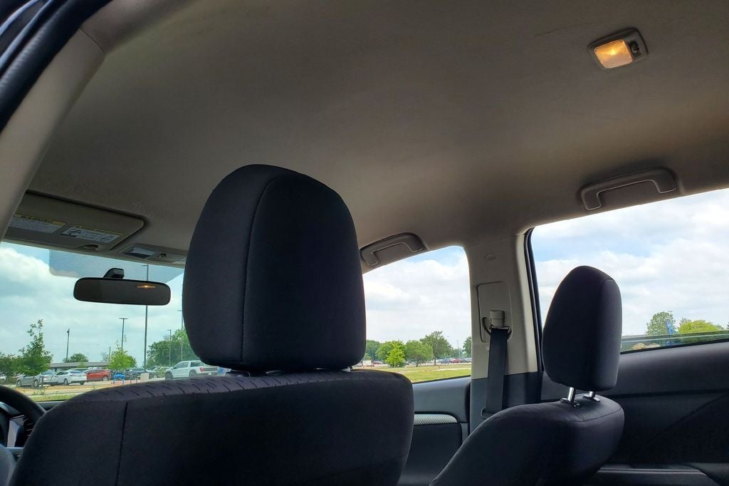 2014 Mitsubishi Outlander ES