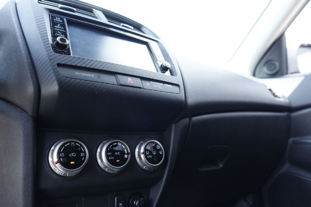 2024 Mitsubishi Outlander Sport Base