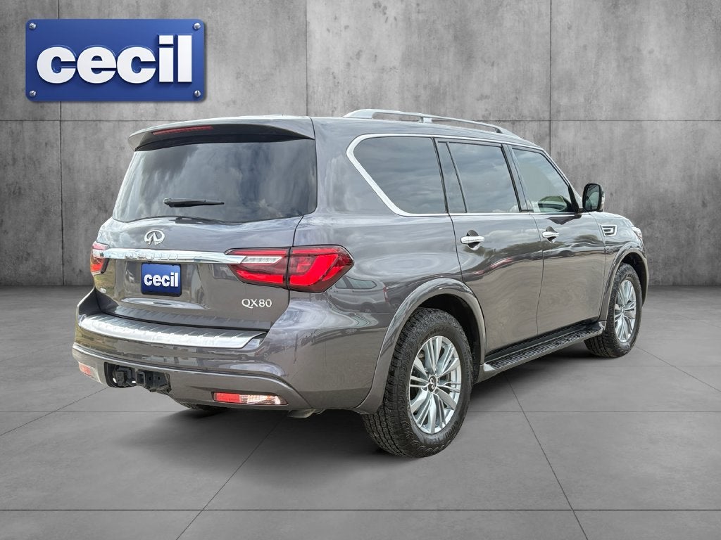 2024 INFINITI QX80 LUXE