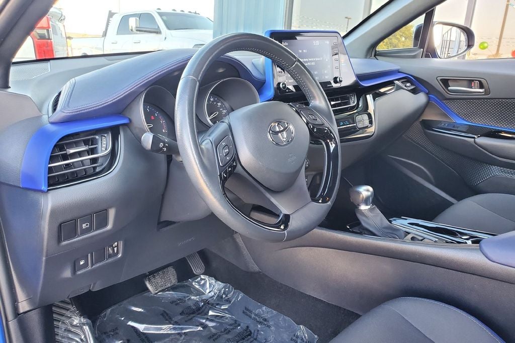 2021 Toyota C-HR LE