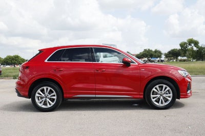2024 Audi Q3 Premium S Line quattro