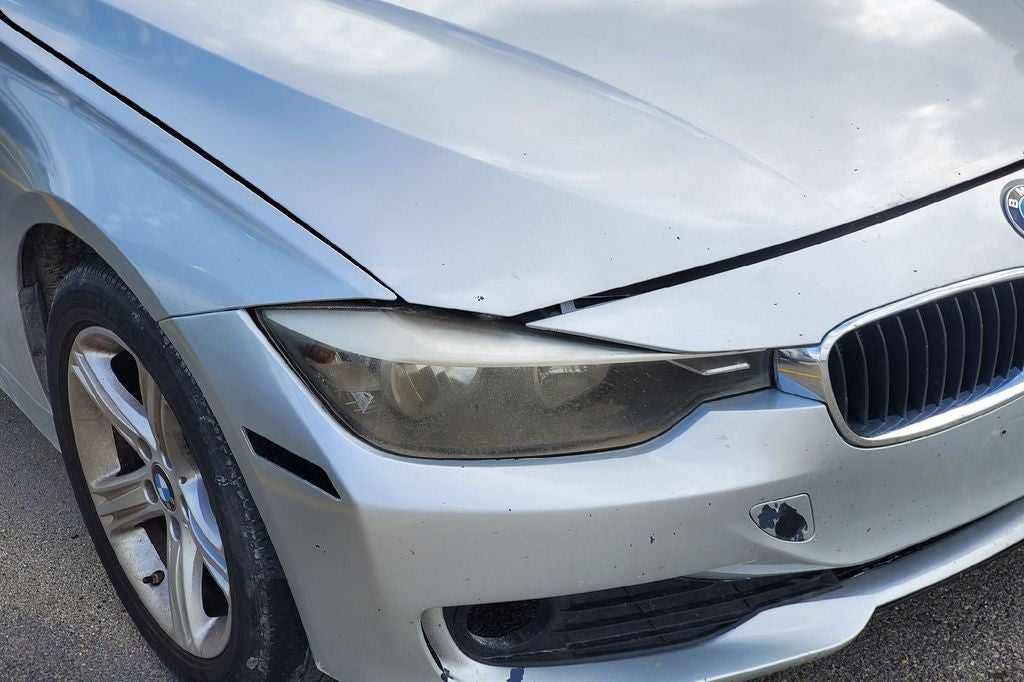 Used 2015 BMW 3 Series 320i with VIN WBA3B1C58FP681137 for sale in Hondo, TX