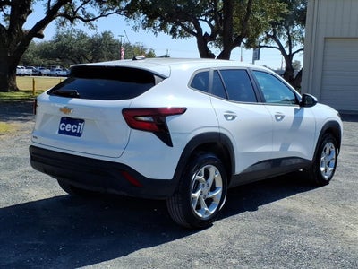 2025 Chevrolet Trax LS