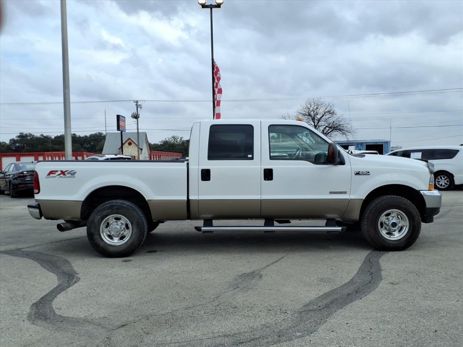 2004 Ford Super Duty F-250 Lariat