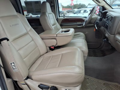 2004 Ford Super Duty F-250 Lariat