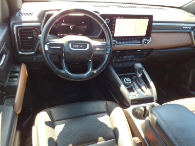 2023 GMC Canyon 4WD AT4