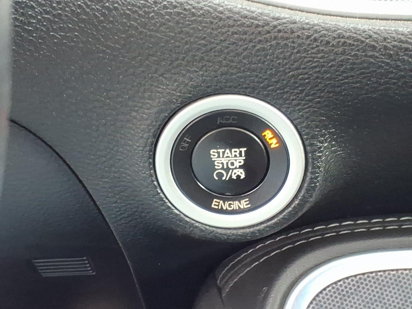 2015 Dodge Challenger R/T Plus