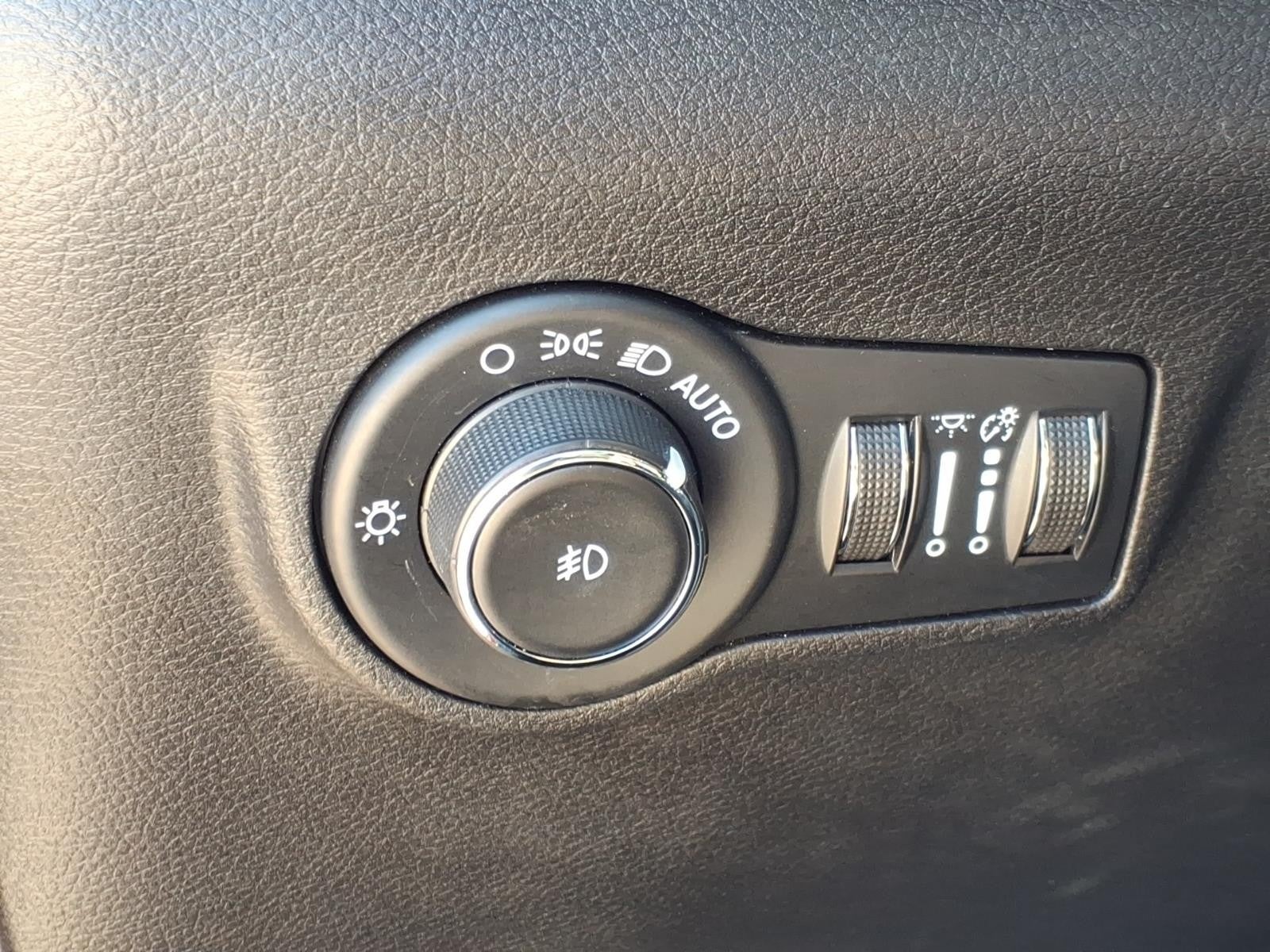 2023 Jeep Compass (RED) Edition