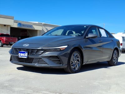 2024 Hyundai Elantra SEL