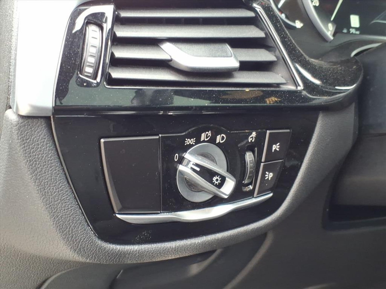 2019 BMW 5 Series 530i xDrive