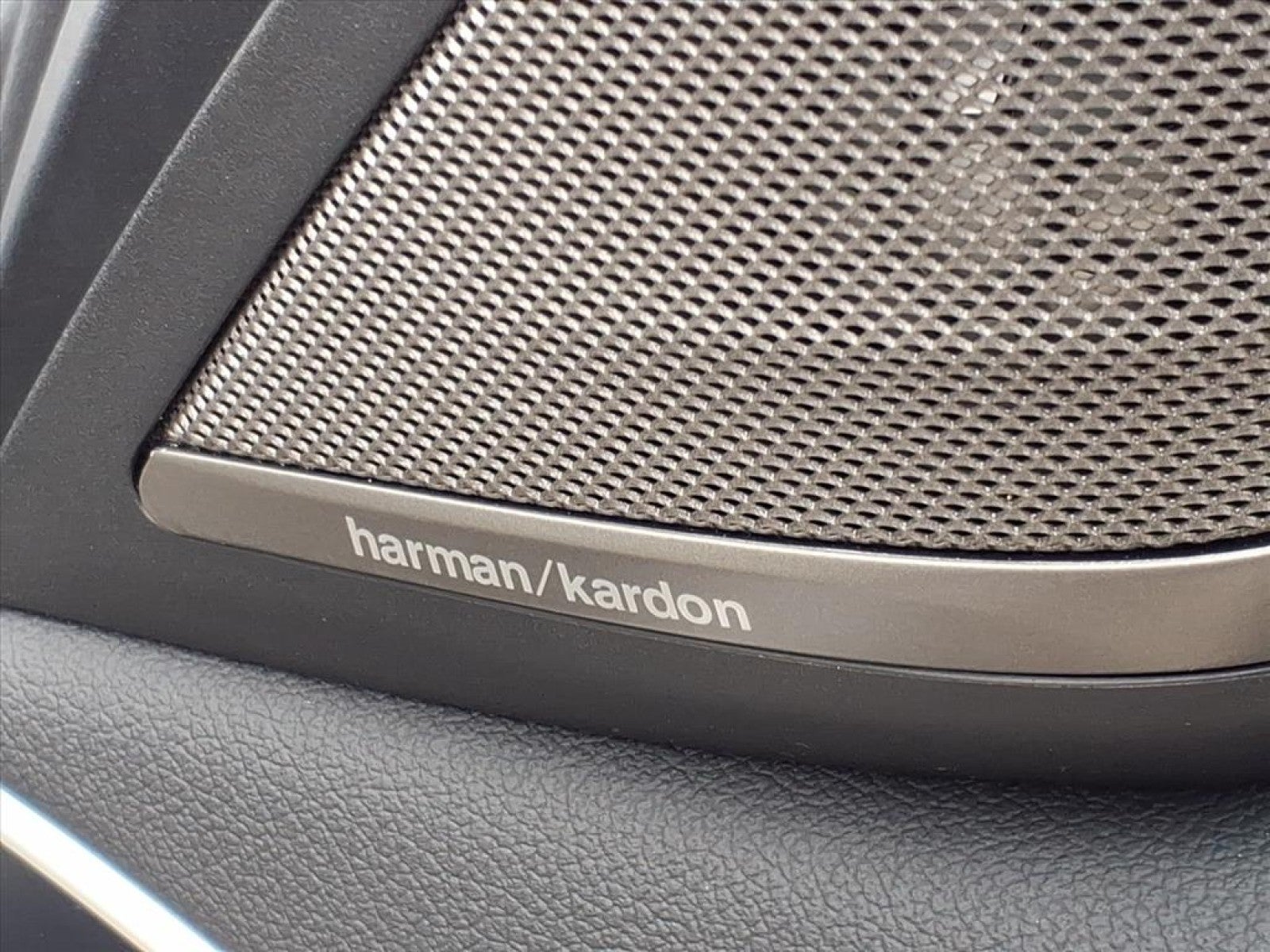 2019 BMW 5 Series 540i