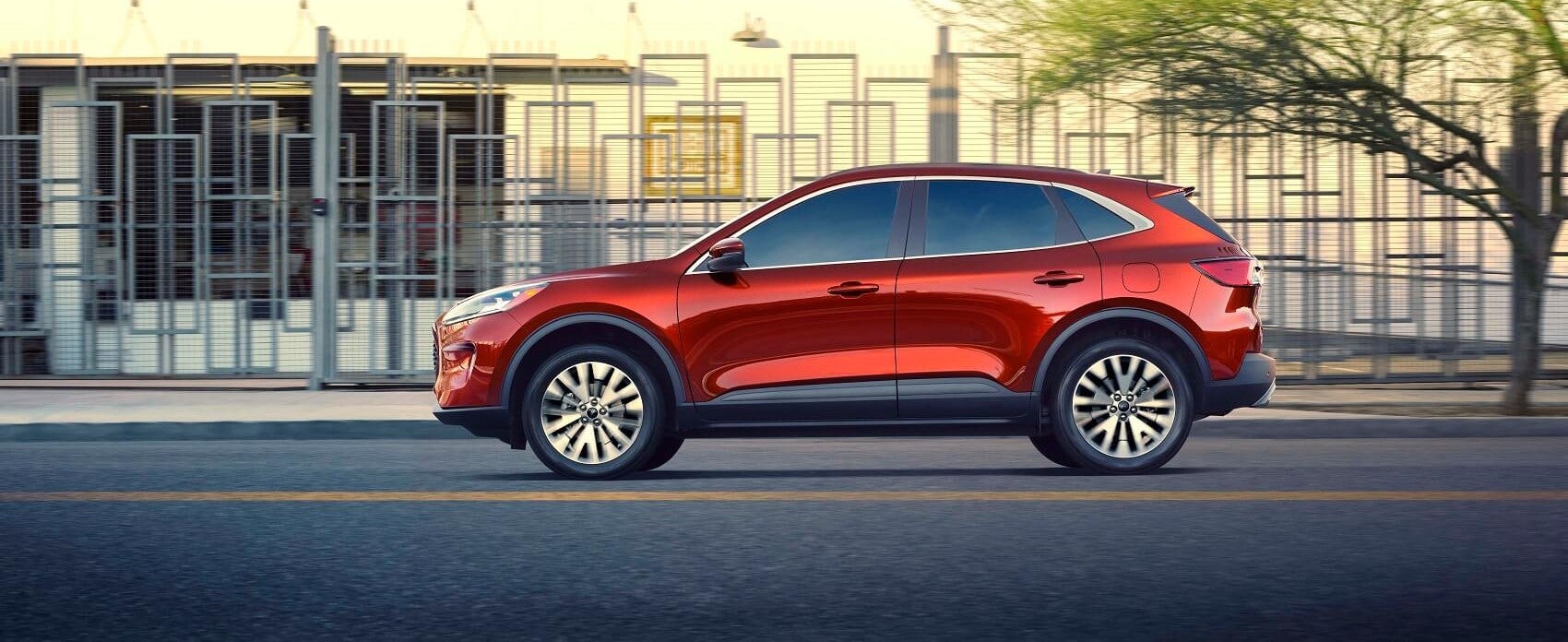 Used Car Dealer near Lake Devine TX
